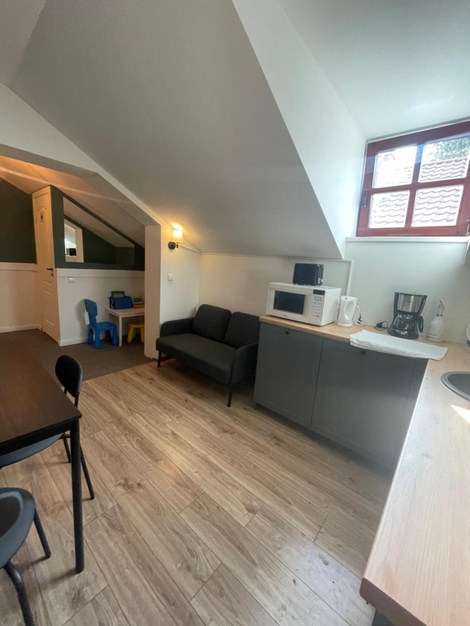 Apple Economy Hotel Kaunas Exteriér fotografie