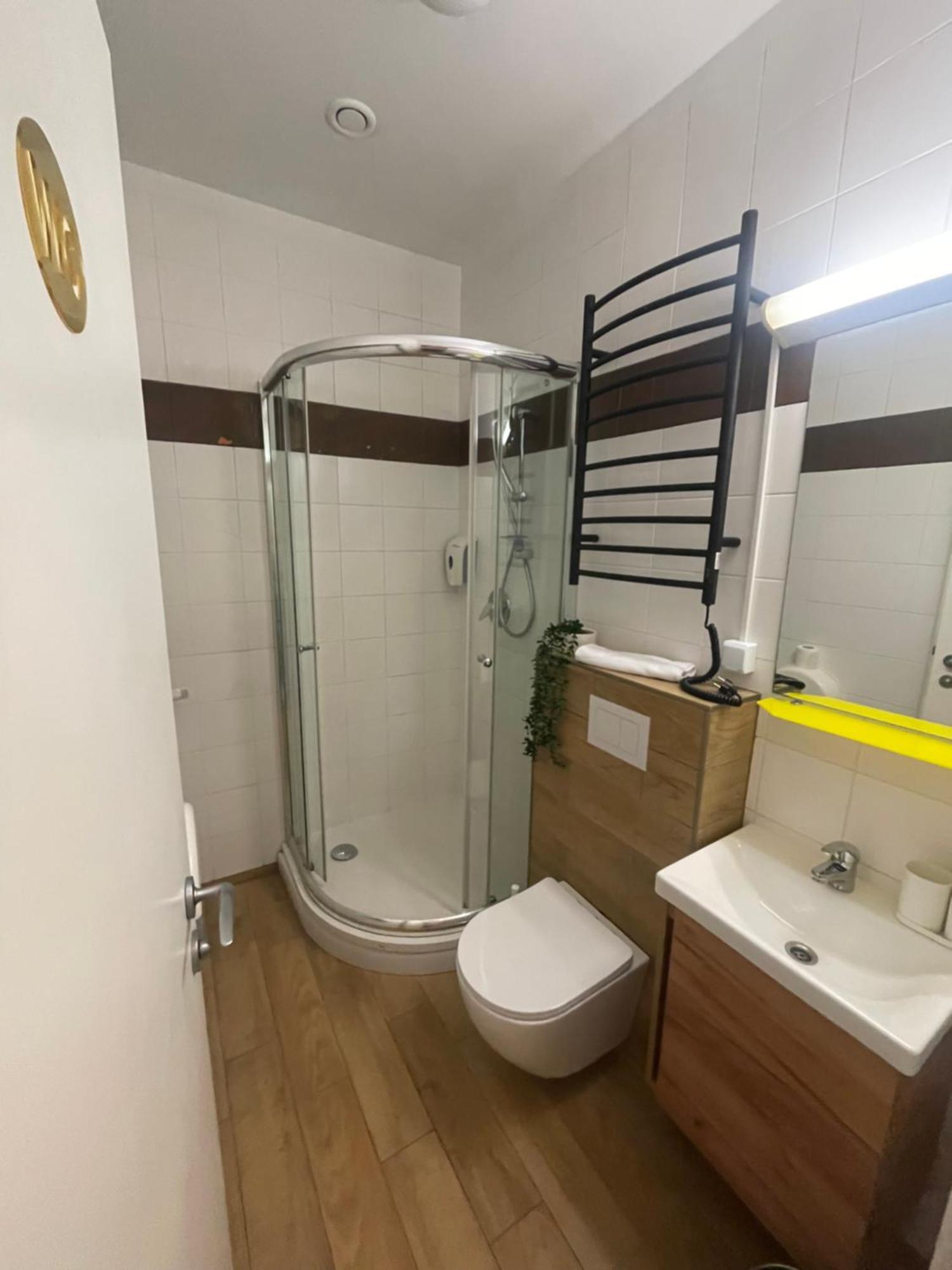 Apple Economy Hotel Kaunas Exteriér fotografie