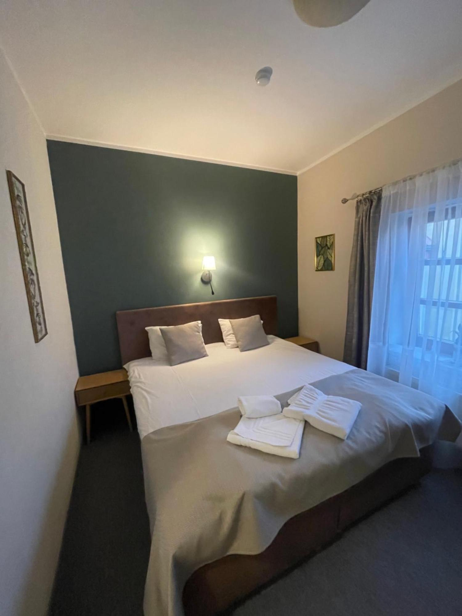 Apple Economy Hotel Kaunas Exteriér fotografie